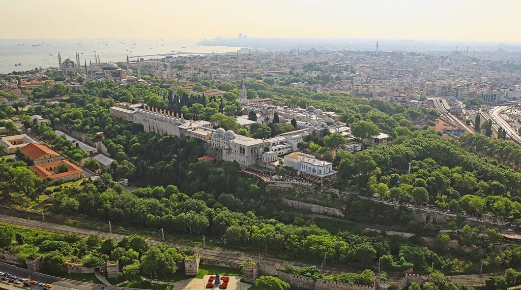 palác Topkapi; vstupenky a vstupné, cena lístkov, sekcie a čo vidieť, ako sa tam dostať...