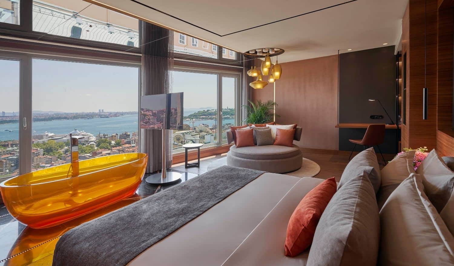 Suites du Richmond Hotel – sur la rue piétonne Istiklal, au centre-ville