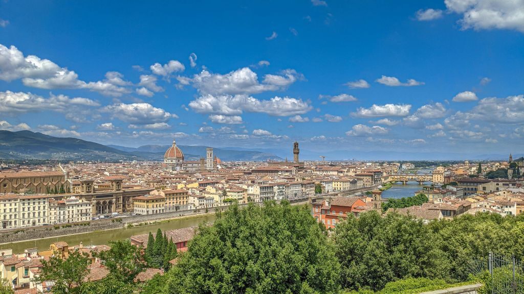 Firenze panoraam koos Duomo, Ponte Vecchio ja Arno jõega