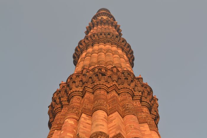Private walking tour of the Qutub Minar complex in Delhi