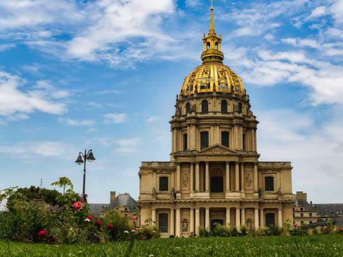 Napoleon’s tomb beneath the golden dome of the Dôme des Invalides in Paris