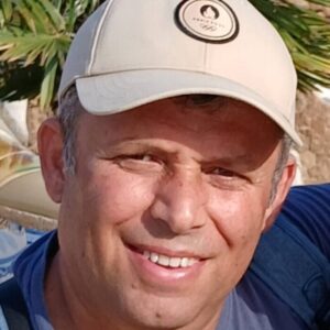 Taisir H., licensed tour guide in Paris