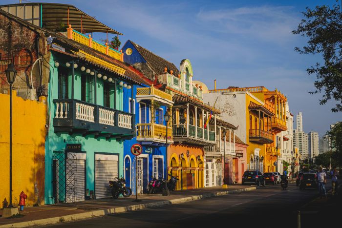 Painted street in Getsemaní, Cartagena, on the route of a private walking tour