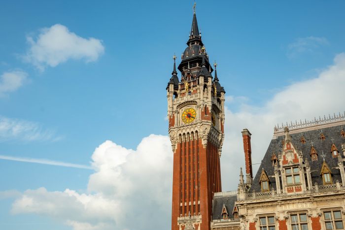 Beffroi de l'hôtel de ville de Lille, 104 mètres, inscrit au patrimoine mondial de l'UNESCO